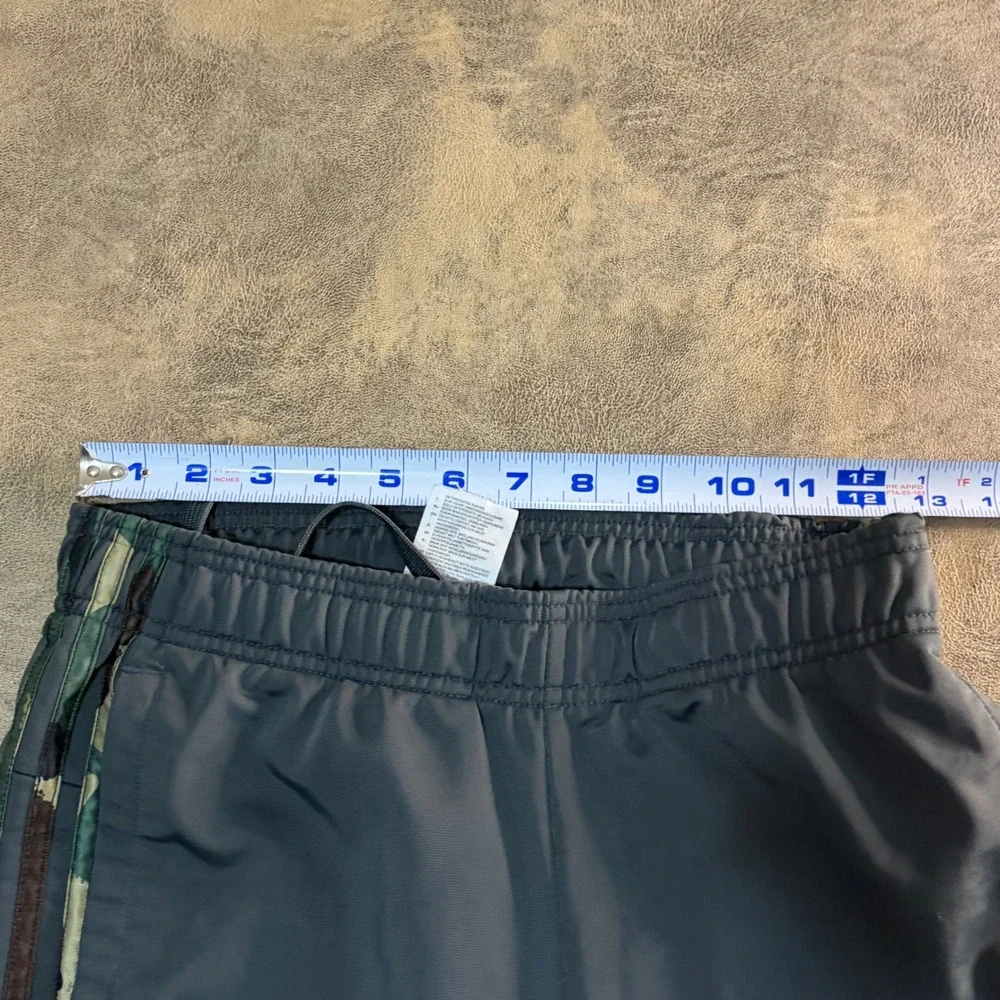 Adidas Track Pants Mens Small Grey Camo Stripe Primegreen Joggers H48440